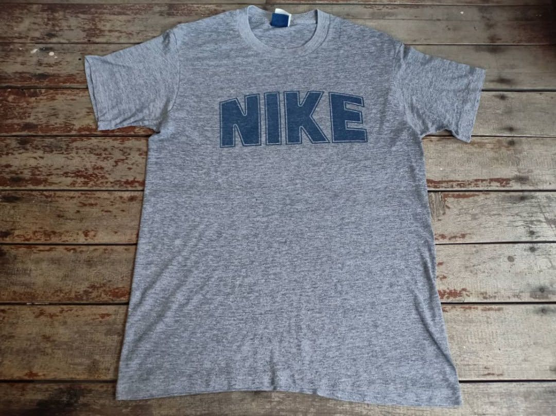 Nike × Vintage Vintage Nike Blue Tag T-Shirt Block Rayon Swoosh Nike2 Size US L / EU 52-54 / 3 - 1 Thumbnail