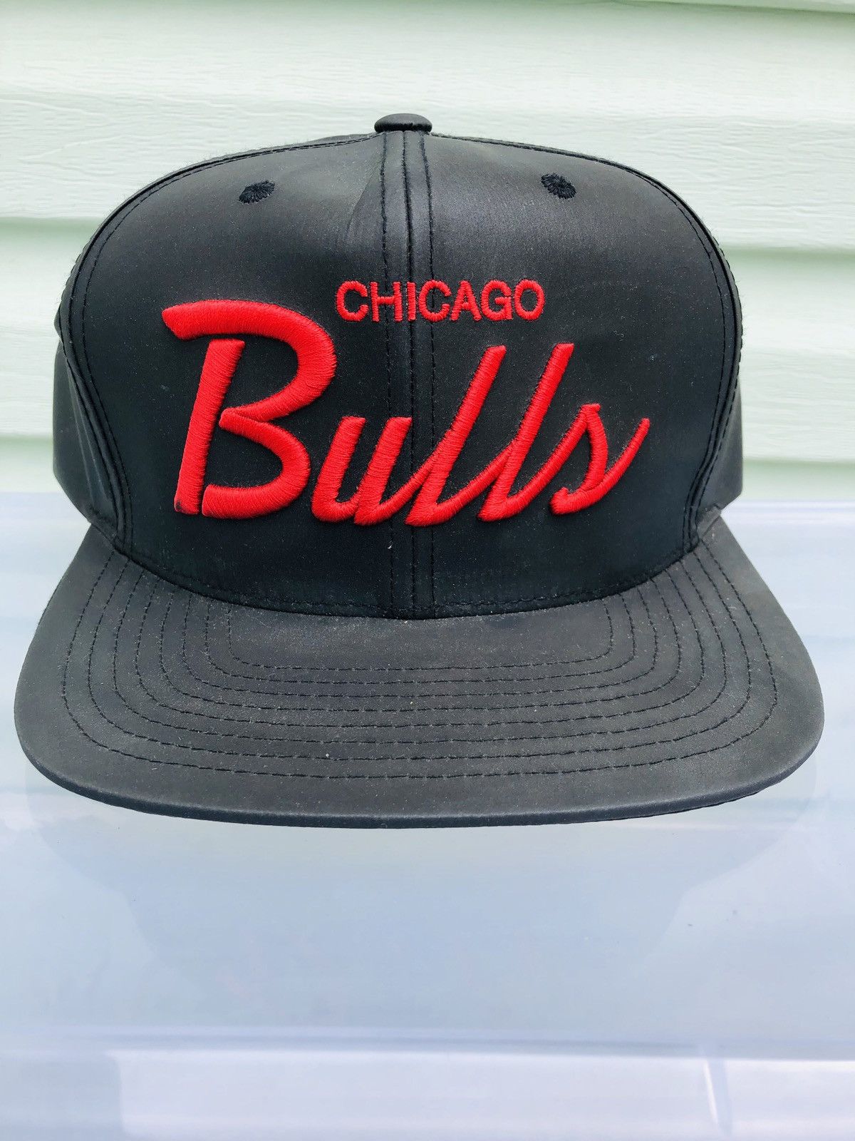 Mitchell & Ness Juice WRLD x Chicago Bulls Strapback Hat Red