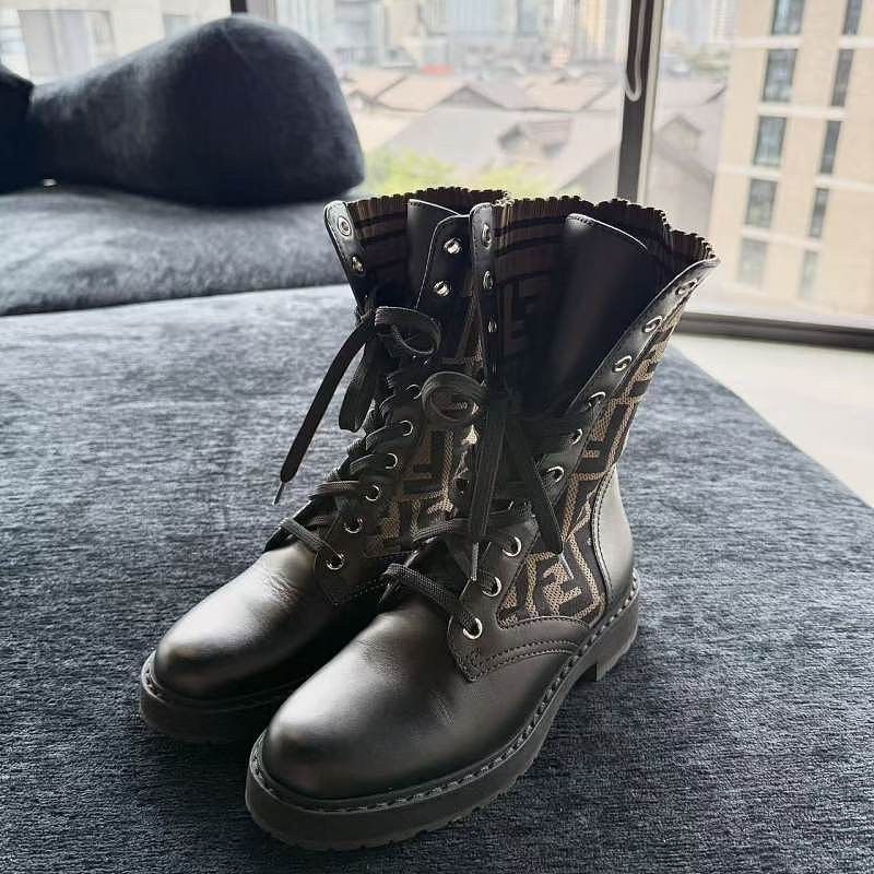 Fendi Fendi FF Logo Leather Lace Up Boots Size 35 Size US 5 / IT 35 - 2 Thumbnail