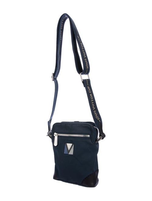 Louis Vuitton 2007 Lv Cup Solent Messenger 213607 Blue Shoulder Bag For  Sale at 1stDibs