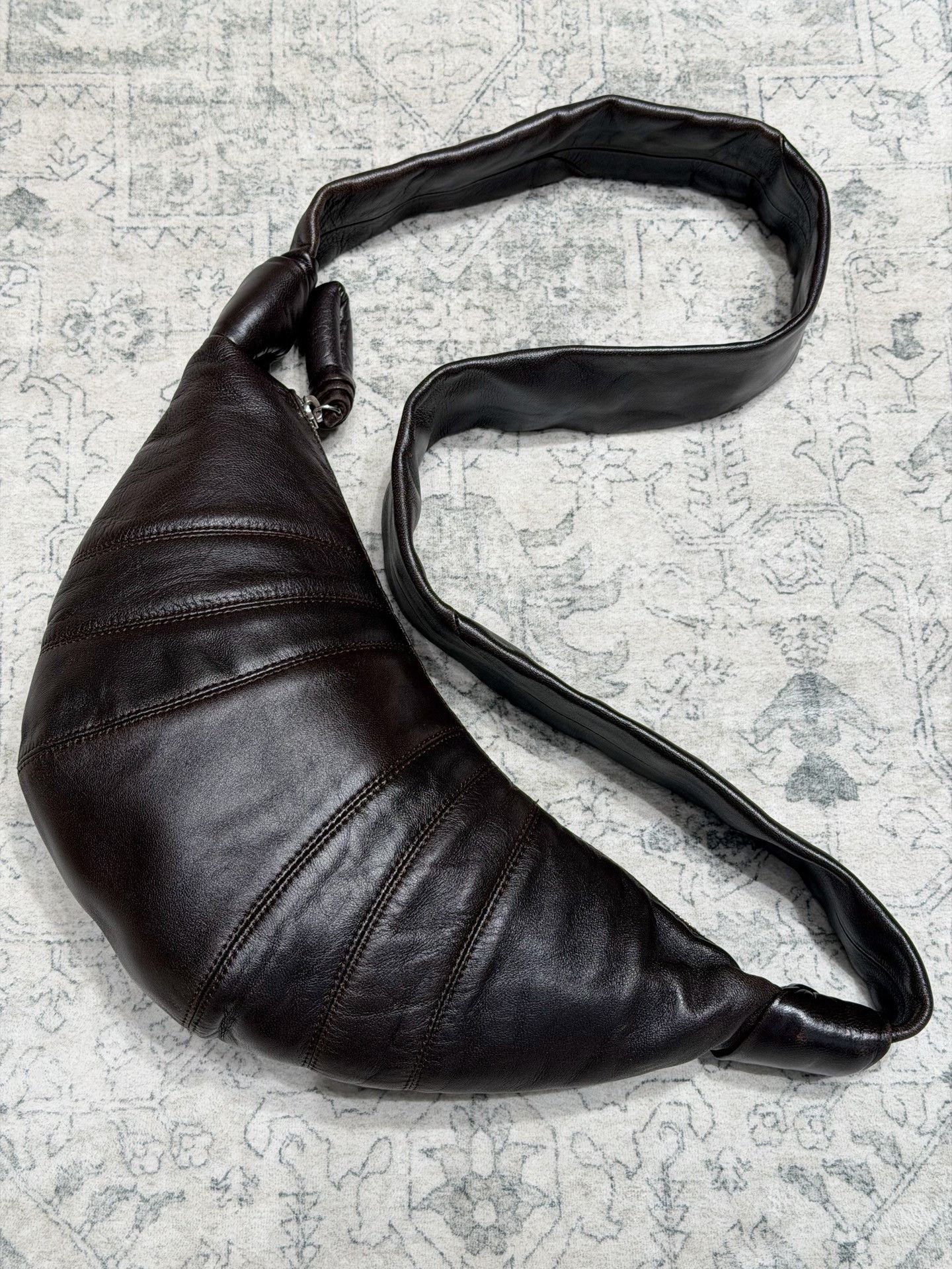 Lemaire Lemaire Small Black Leather Croissant Bag Size ONE SIZE - 4 Thumbnail