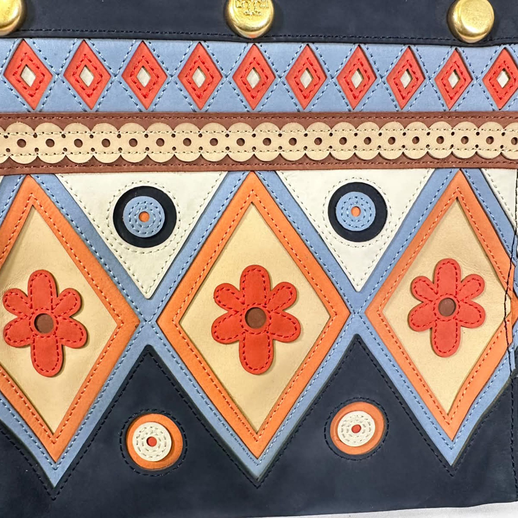 Tory Burch Tory Burch 2017 Appliqué Bermuda Bag in Navy Blue Suede Size ONE SIZE - 7 Thumbnail