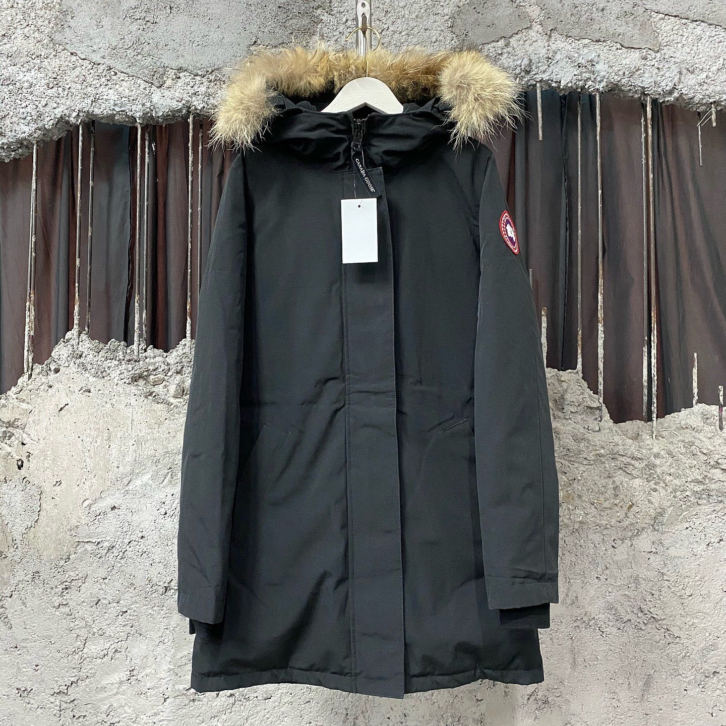 Canada Goose Victoria Fur Hooded Parka Size S in Black, Women's — image 2 of 6