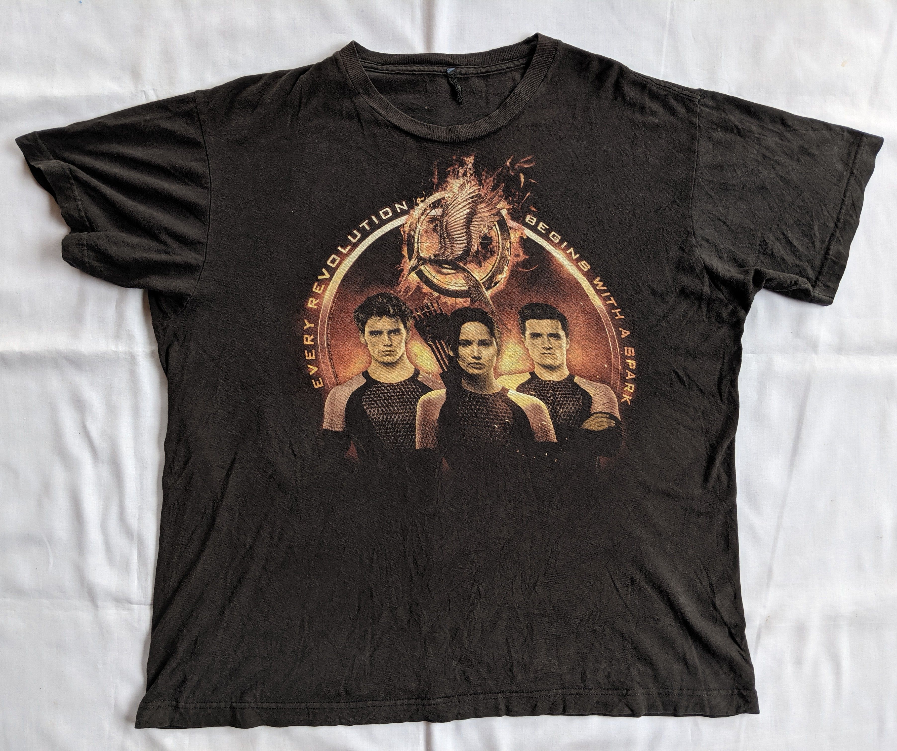 Rare fullprint movie sci fi/fantasy The Hunger Game every revolution begin with a spark