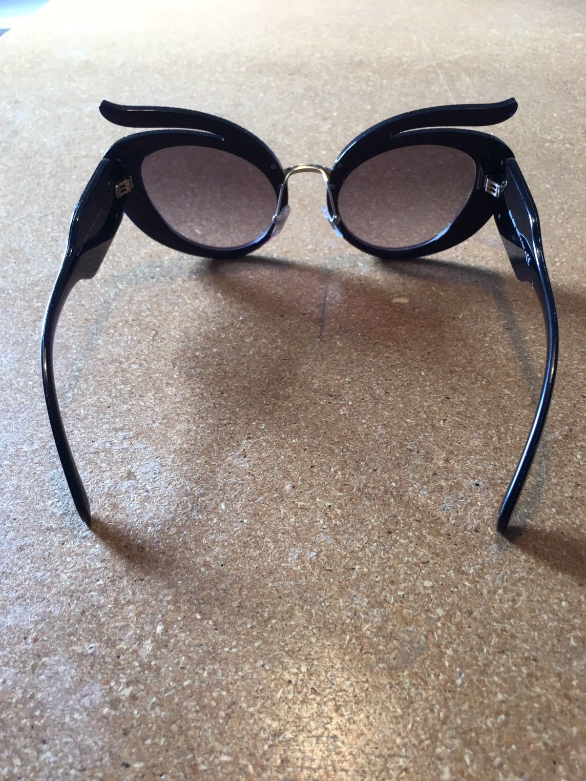 Miu Miu Miu Miu Runway Cat Eye Sunglasses Size ONE SIZE - 4 Thumbnail