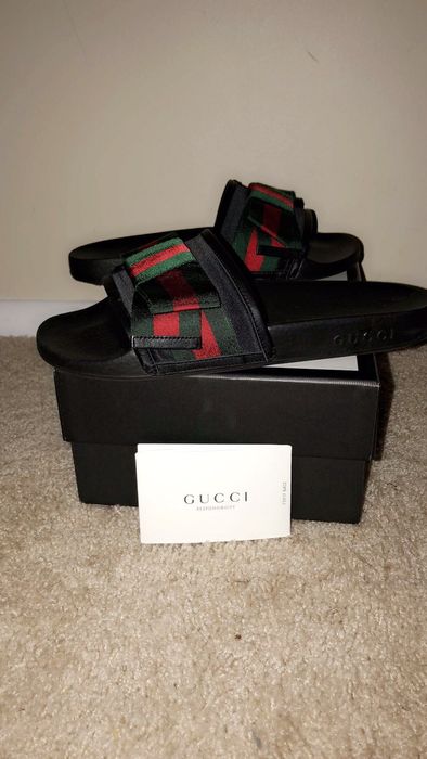 Gucci pursuit best sale bow slides