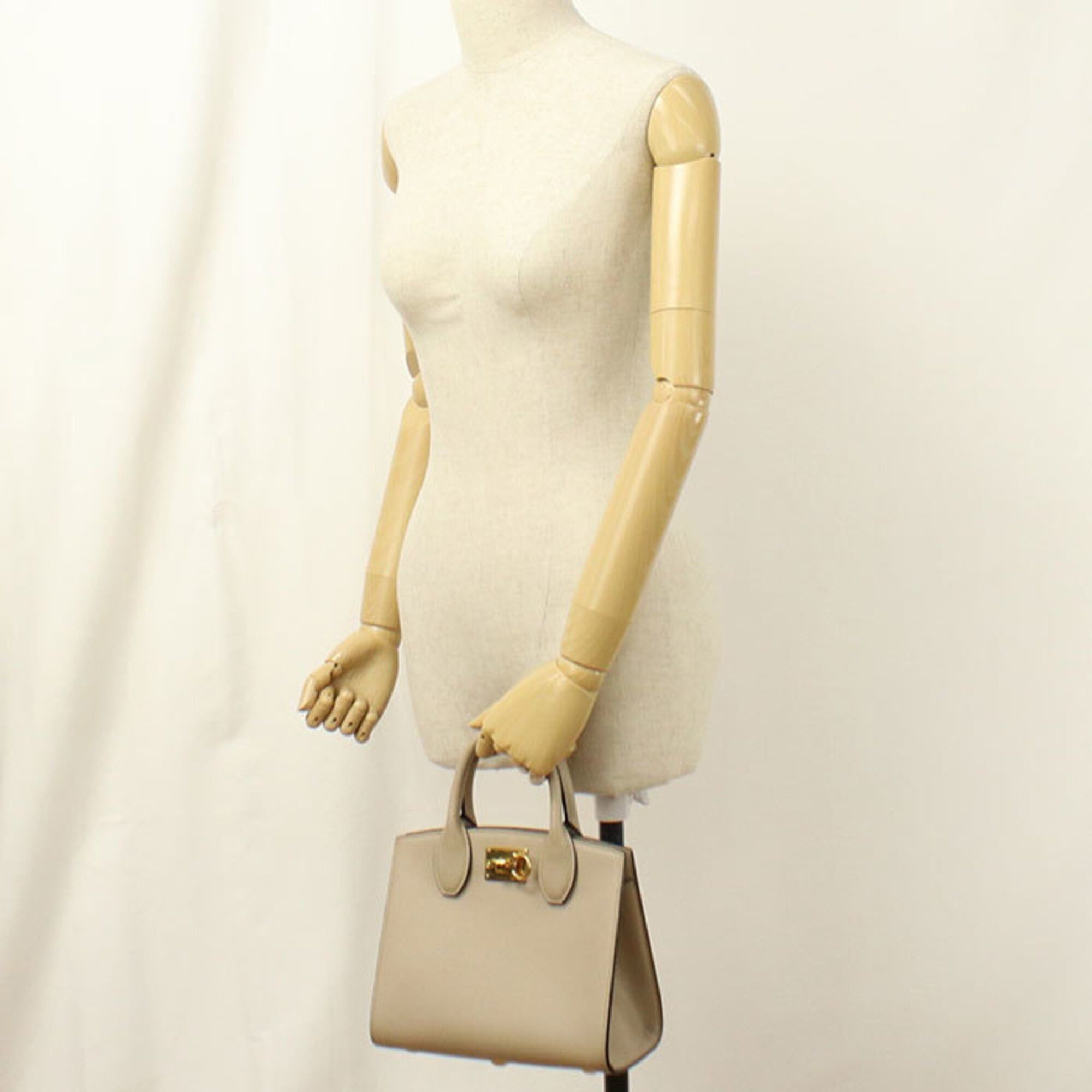 Salvatore Ferragamo Salvatore Ferragamo FERRAGAMO Ferragamo handbag 21 1424 Studio Box Bag Mini 2WAY Gancini Women's Beige Size ONE SIZE - 8 Thumbnail