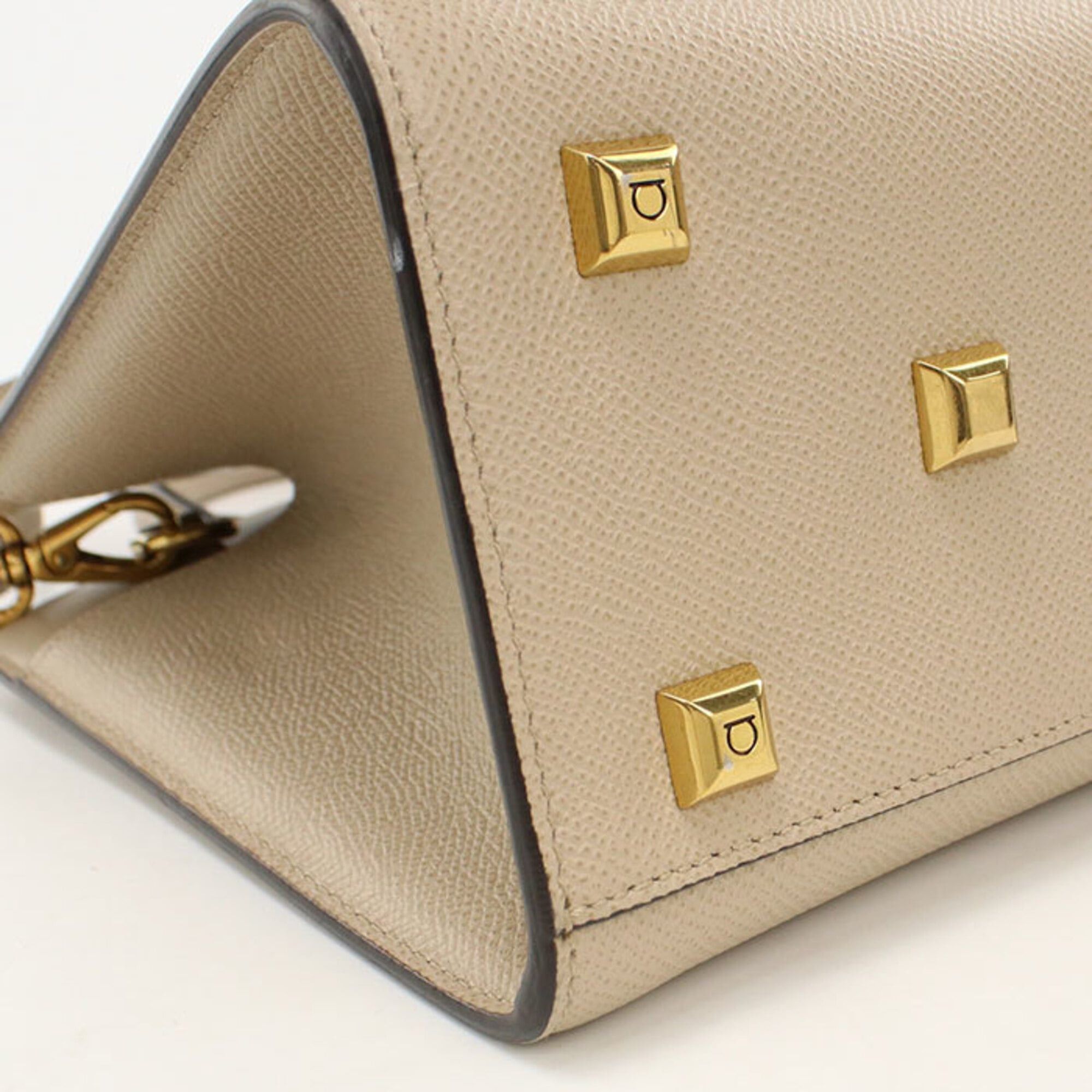 Salvatore Ferragamo Salvatore Ferragamo FERRAGAMO Ferragamo handbag 21 1424 Studio Box Bag Mini 2WAY Gancini Women's Beige Size ONE SIZE - 7 Thumbnail