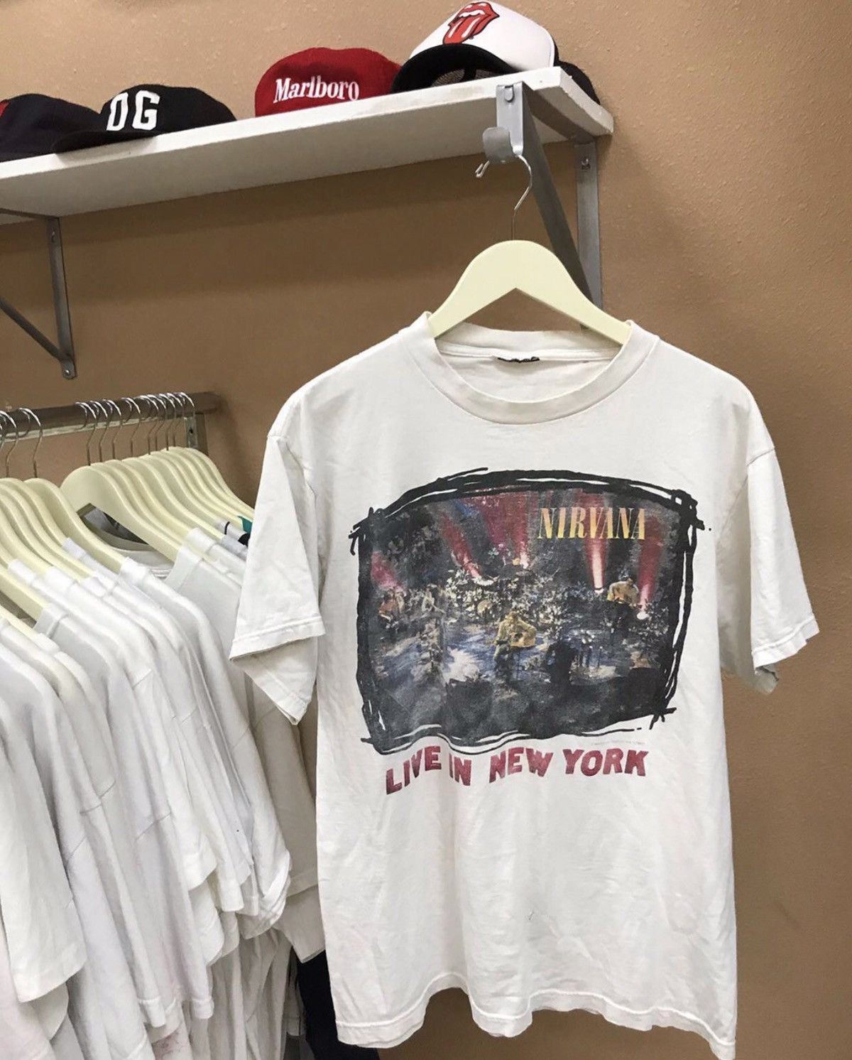 NIRVEANA LIVE IN NEW YORK tee Nirvana Unplugged Relaxed Graphic Tee