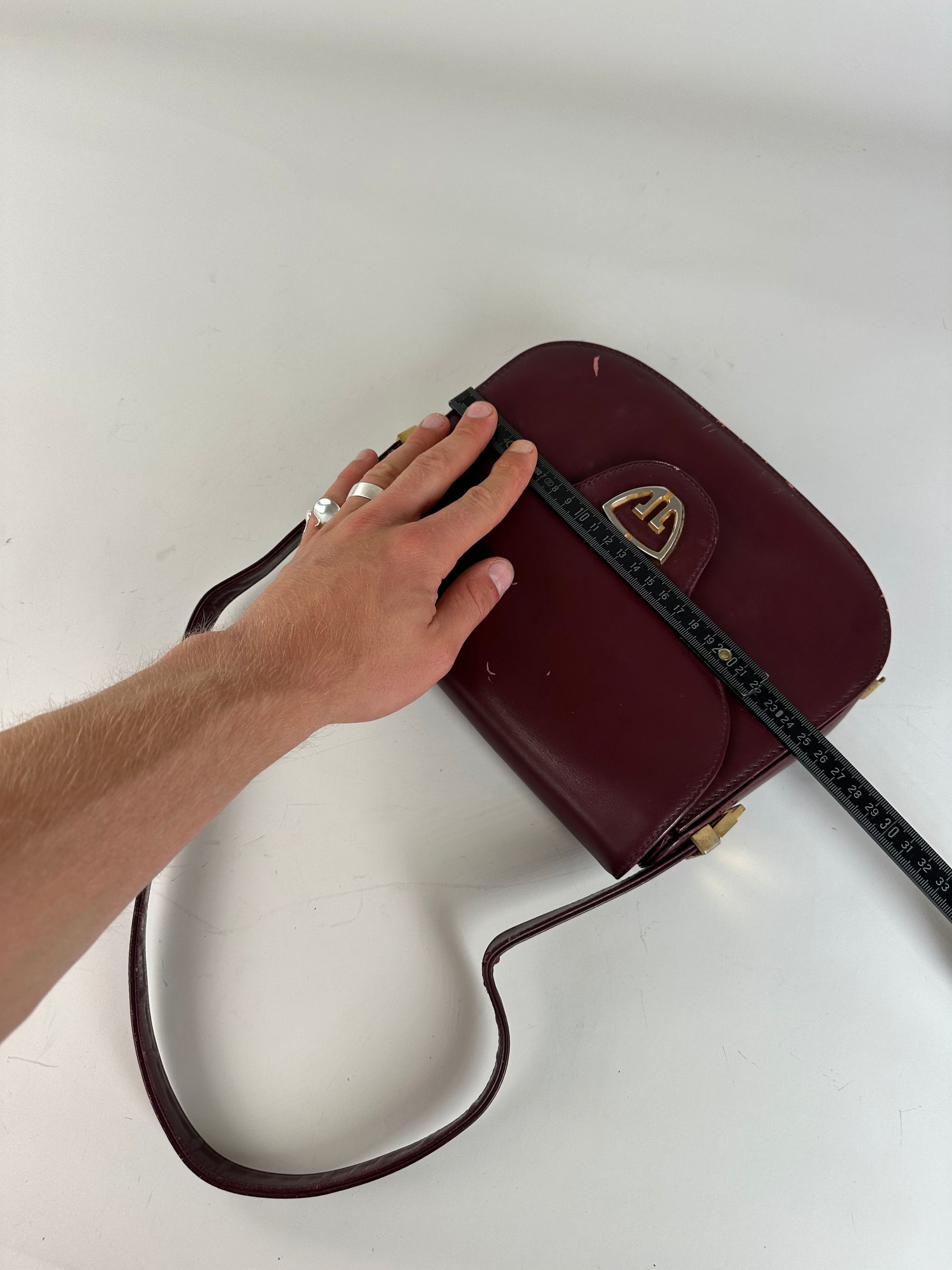 Gucci Vintage Leather Shoulder Bag Burgundy Gold c. 2000 Size ONE SIZE - 10 Thumbnail