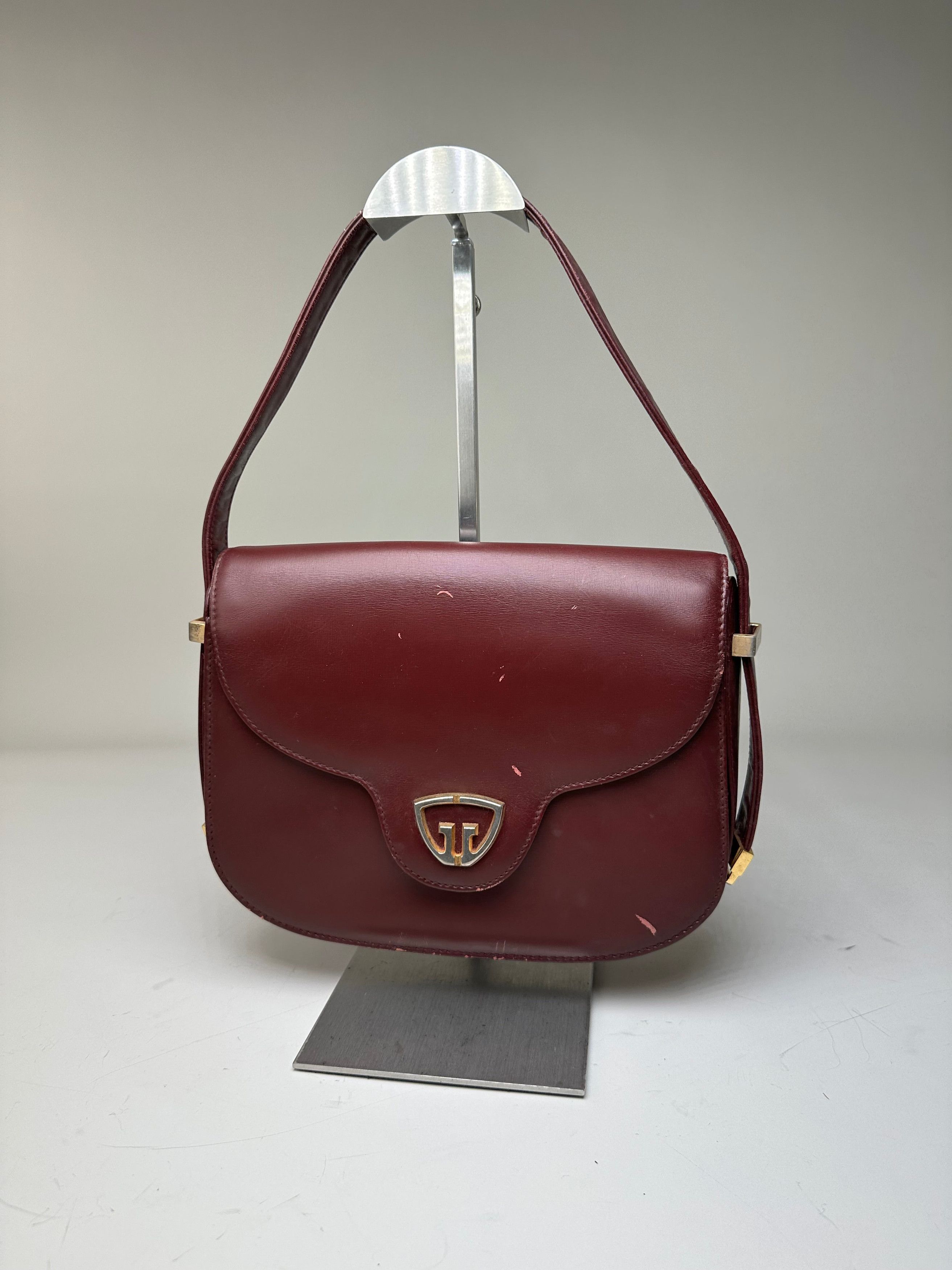Gucci Vintage Leather Shoulder Bag Burgundy Gold c. 2000 Size ONE SIZE - 13 Thumbnail