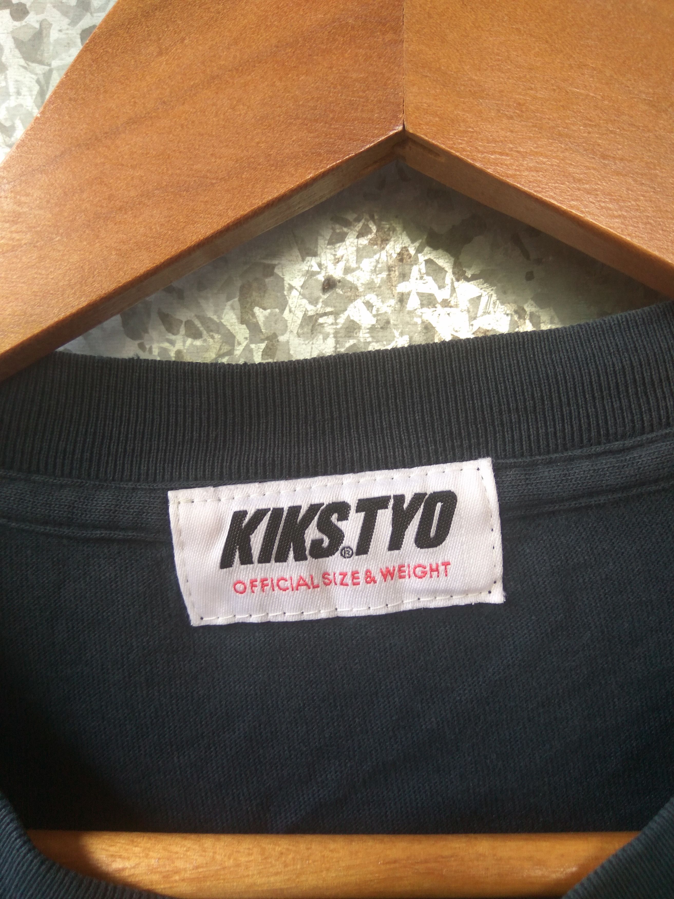 KIKS TYO 🔥 Japanese Brand t shirt Kiks tyo spell out tee hysteria Size US L / EU 52-54 / 3 - 5 Thumbnail