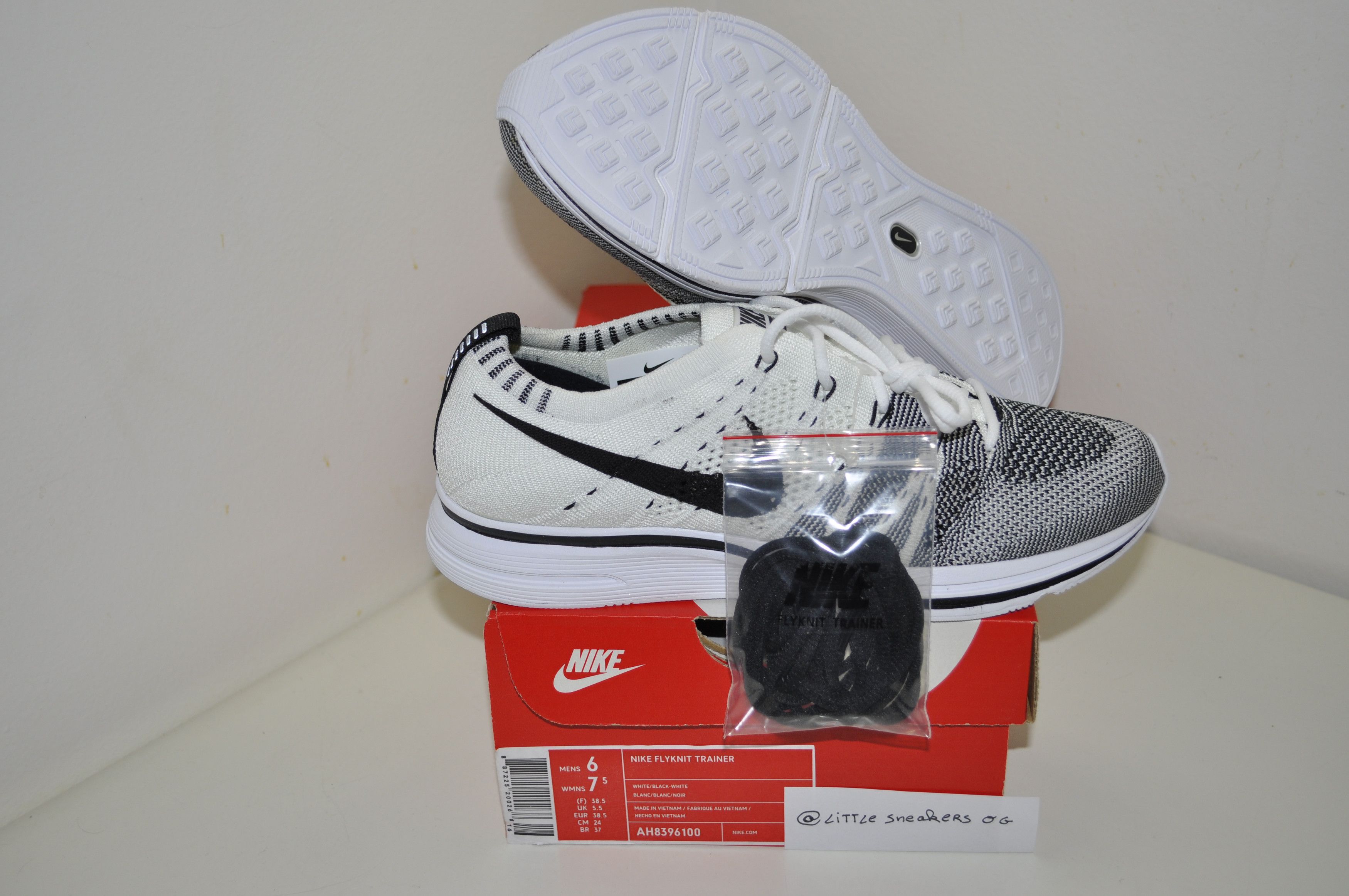 Nike Flyknit Trainer White Black Size US UK Eu