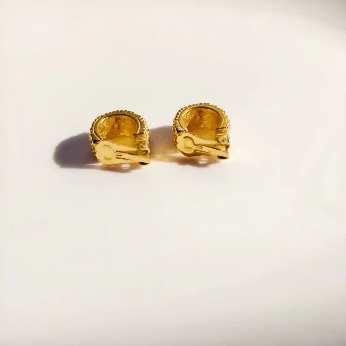 Dior DIOR gold alloy clip-on earring Size ONE SIZE - 5 Thumbnail