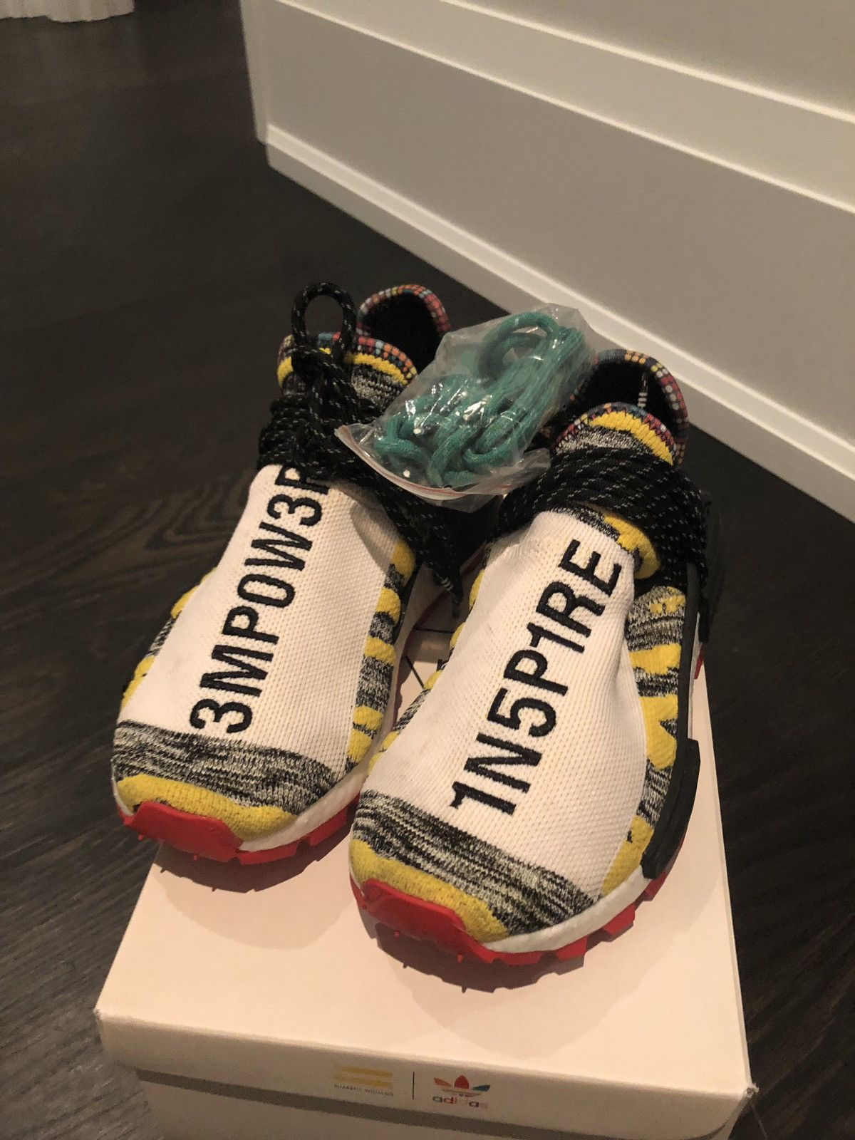 Human race empower online