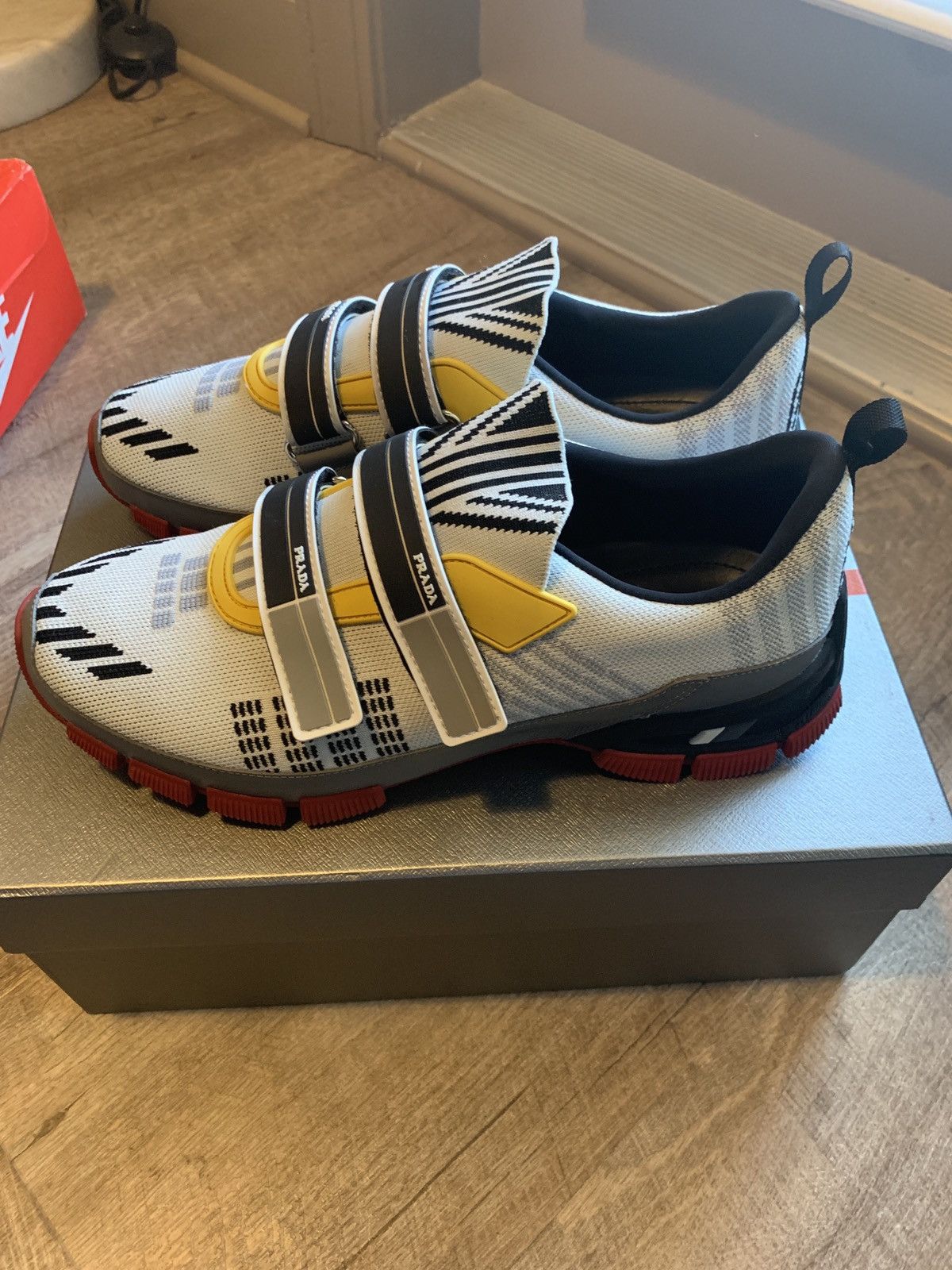Prada Prada Sneakers Grey Red Size US 9 / EU 42 - 2 Thumbnail