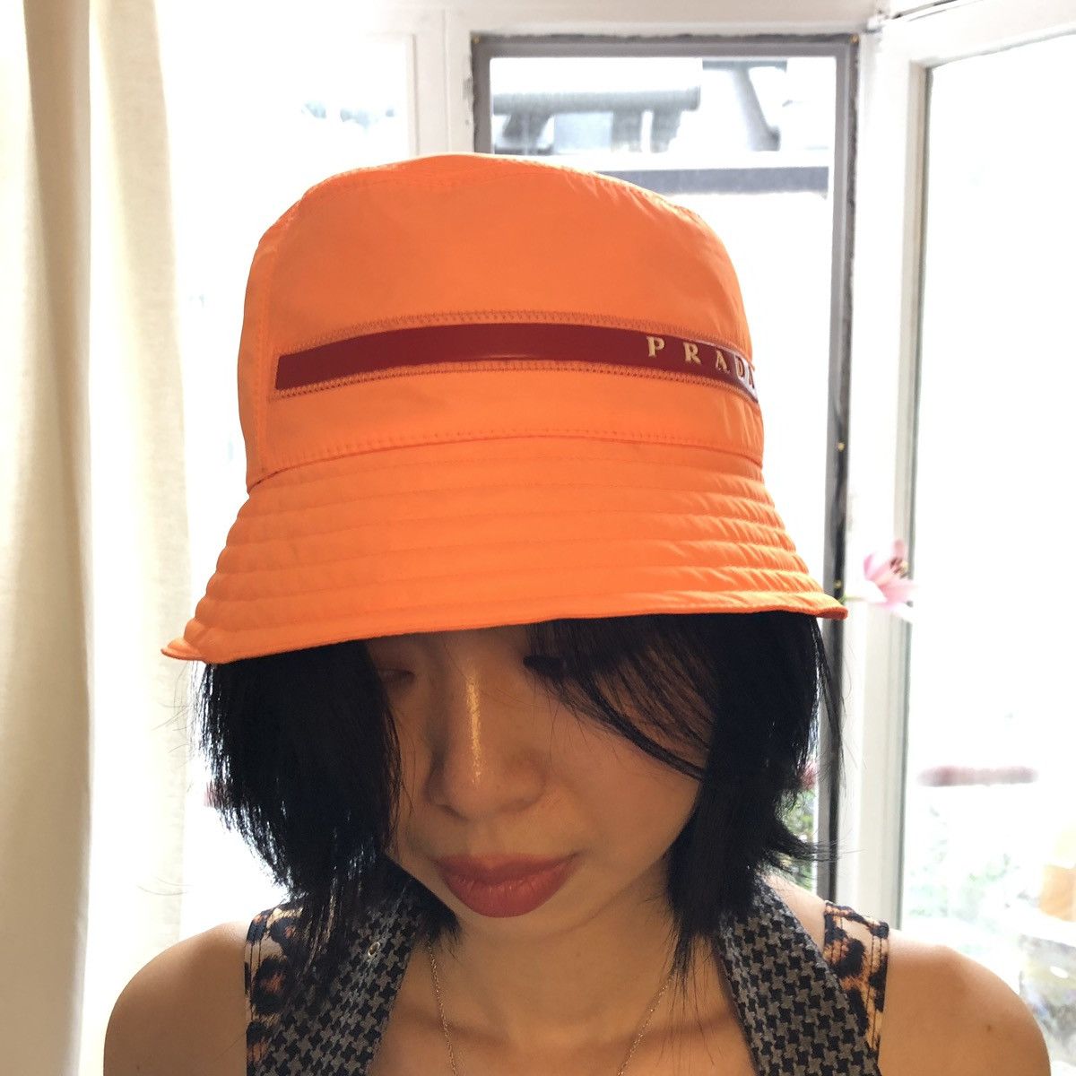 Prada Prada nylon neon orange bucket hat Size ONE SIZE - 4 Preview