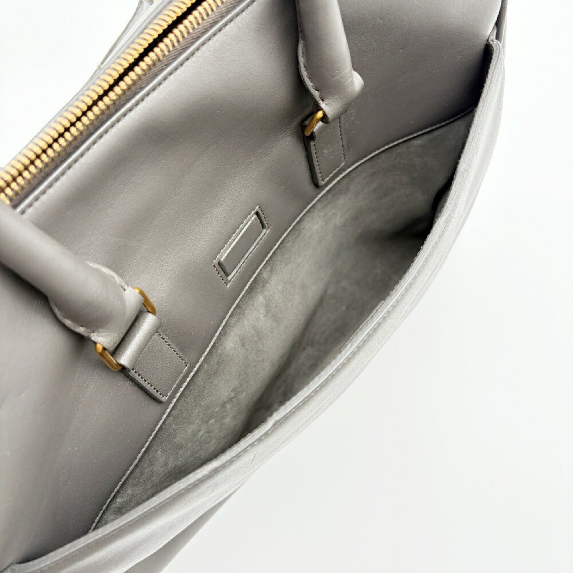 Saint Laurent Paris Saint Laurent Women's Bag, Shoulder 2-way Classic Duffle 6 322049, Leather, Gray, Mini Boston Bag Size ONE SIZE - 17 Thumbnail