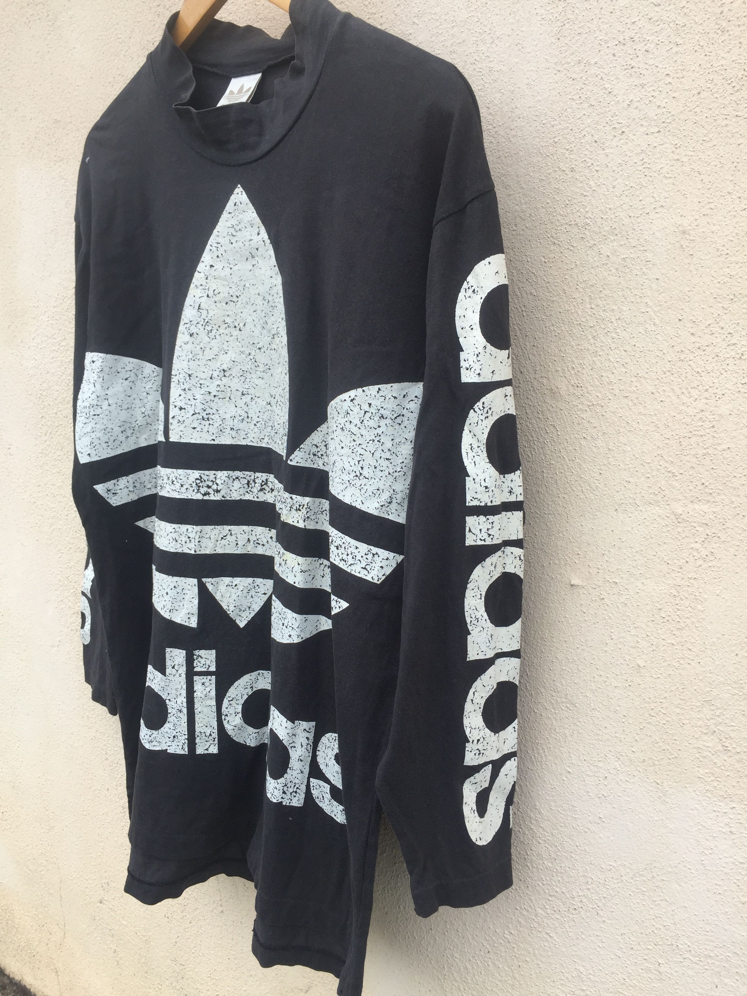 Adidas Vintage ADIDAS Big Logo Long Sleeve Shirt Size US L / EU 52-54 / 3 - 7 Thumbnail