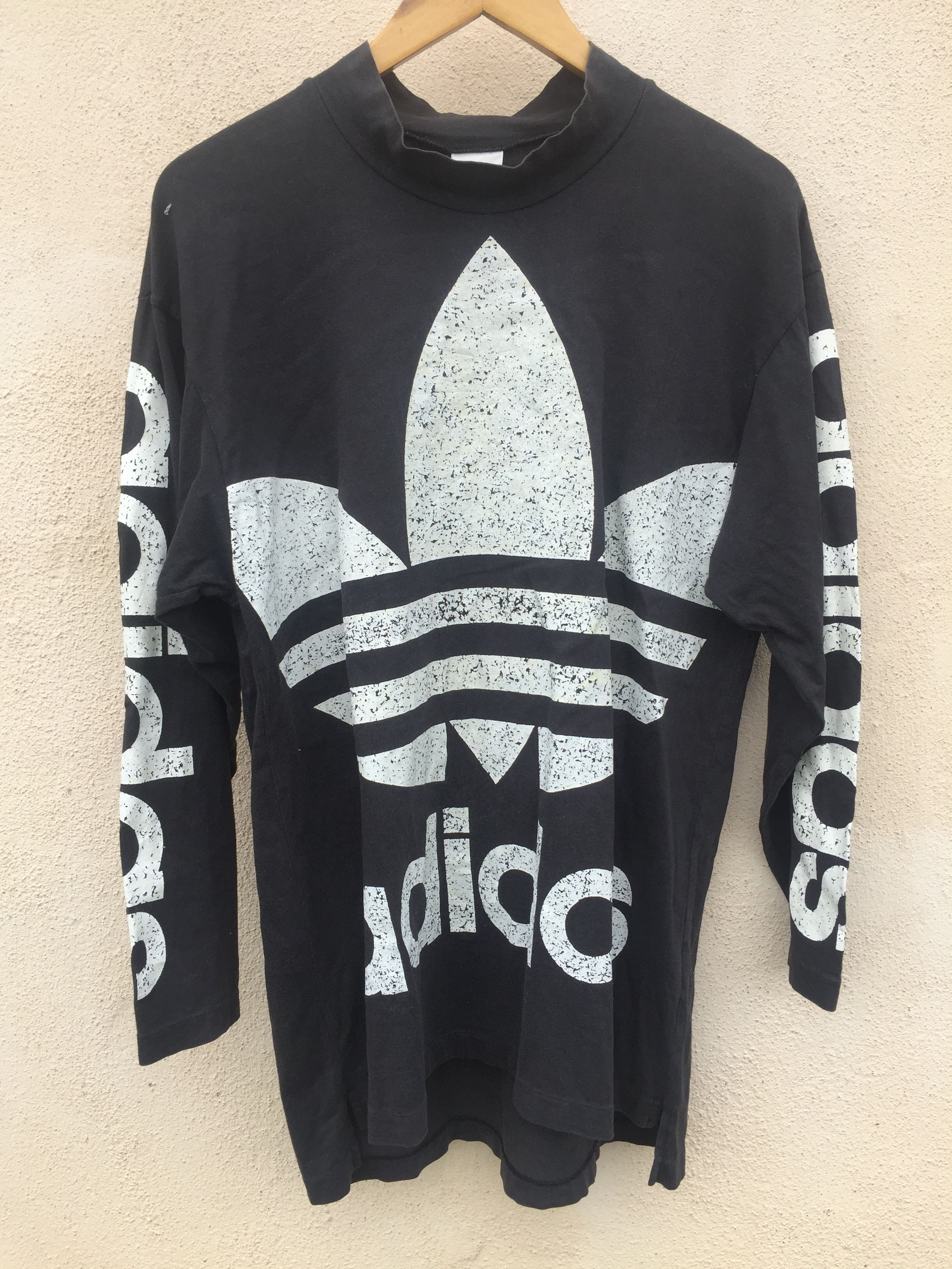 Adidas Vintage ADIDAS Big Logo Long Sleeve Shirt Size US L / EU 52-54 / 3 - 1 Thumbnail
