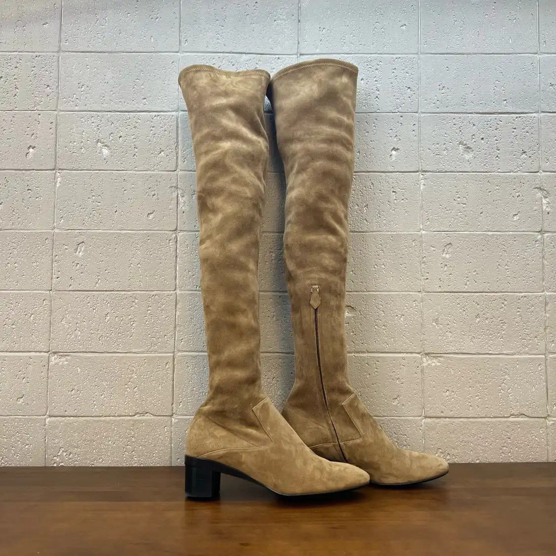 Hermes Hermes grey suede Women's knee-high boots 36.5 Size US 6.5 / IT 36.5 - 2 Thumbnail