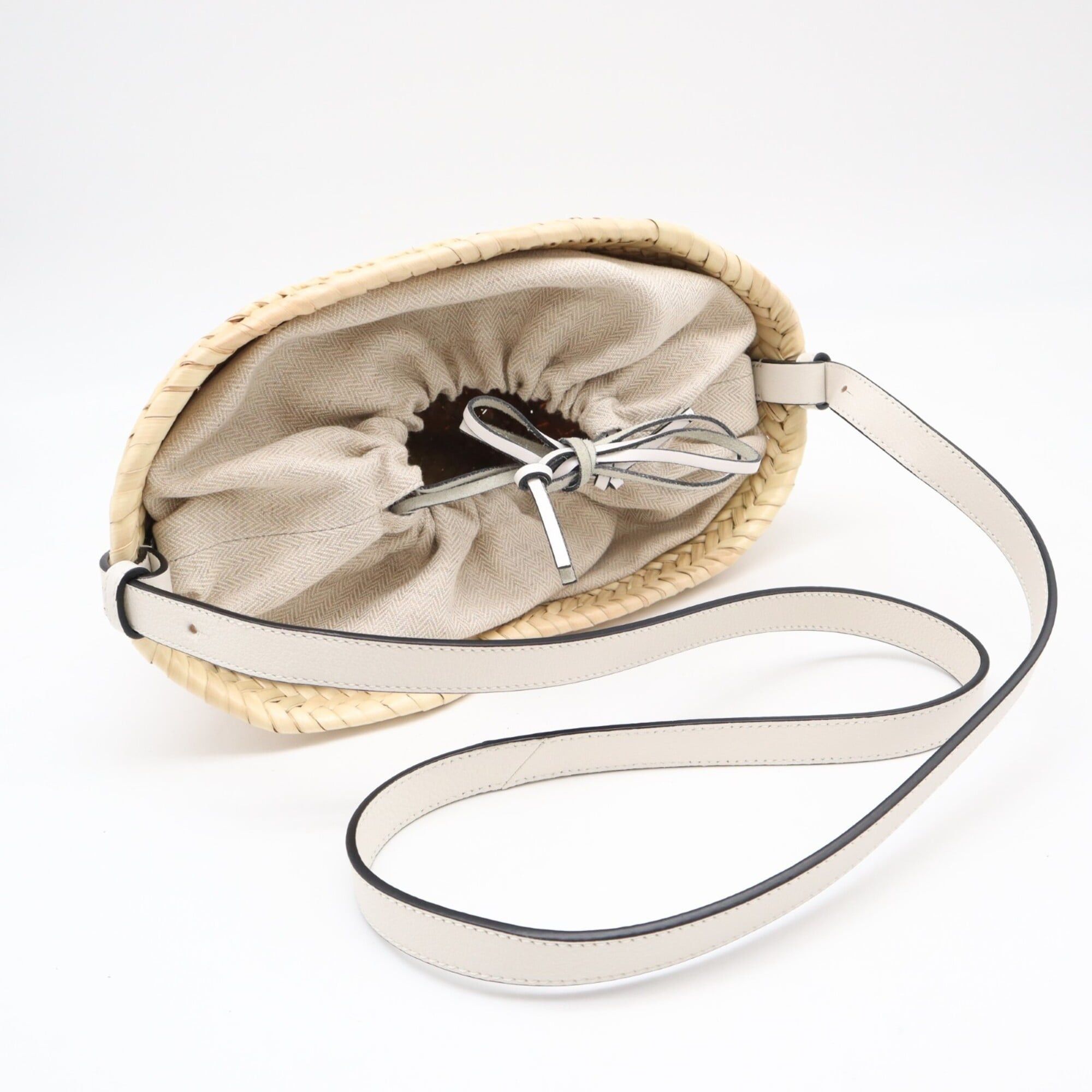 Loewe LOEWE Drawstring Bucket Bag A223222X01 Handbag Beige White Calf Leather Palm Leaf Women's Size ONE SIZE - 9 Thumbnail
