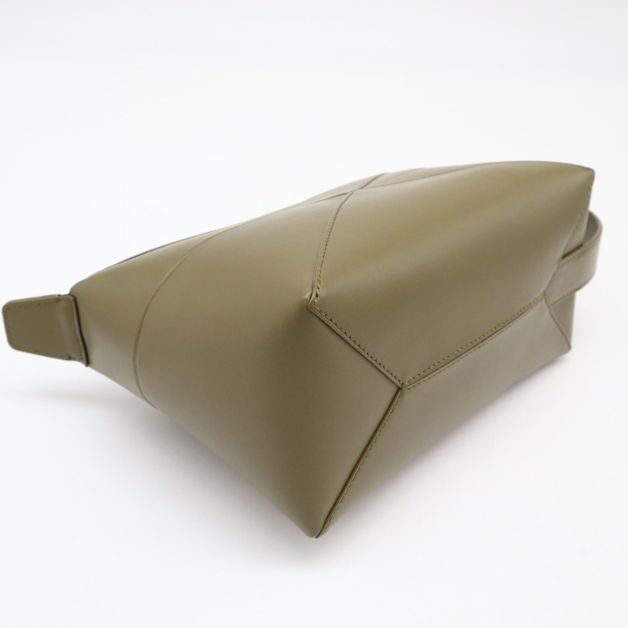 Loewe LOEWE Shiny Calfskin Puzzle Fold Wash Bag C510WBPX01 Clutch Khaki Women's Size ONE SIZE - 6 Thumbnail