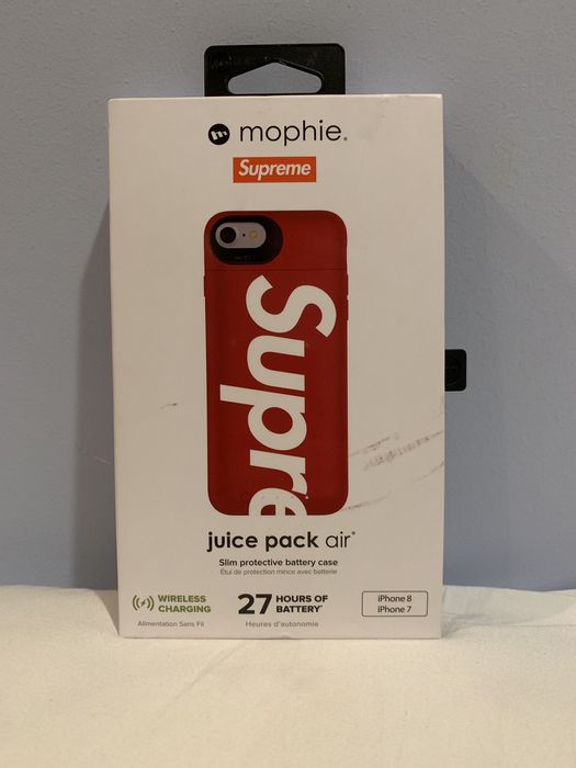 Supreme Supreme Mophie iPhone 7/8 Charger Case Juice Pack Air Red