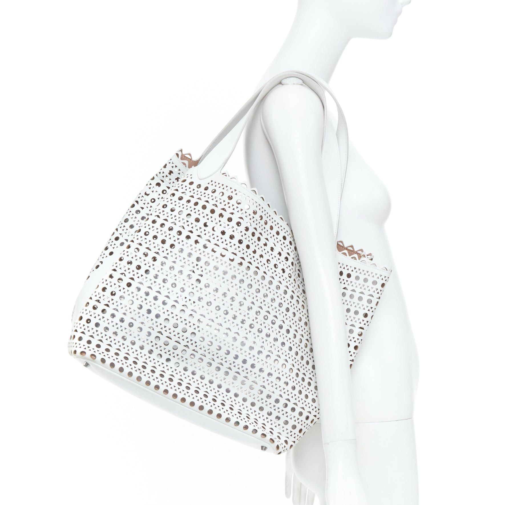 Alaia ALAIA Le Mina Vienne Wave laser cut white calfskin leather travel tote bag Size ONE SIZE - 2 Thumbnail