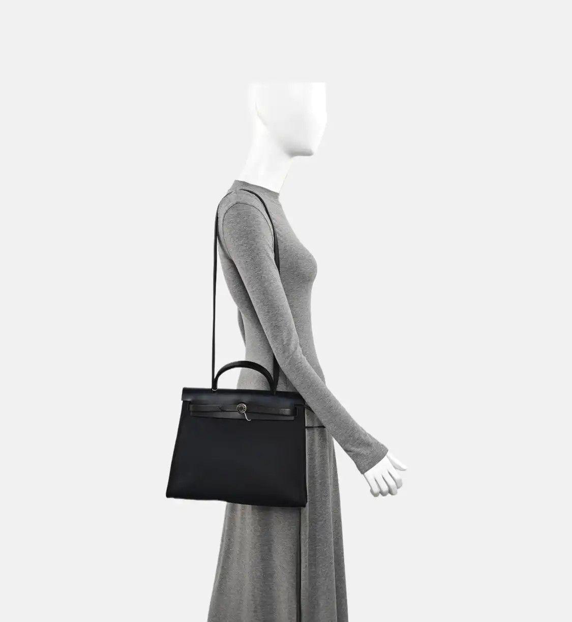 Hermes Hermes Herbag 31 black canvas shoulder bag handbag silver hardware D sub-pocket Size ONE SIZE - 2 Thumbnail