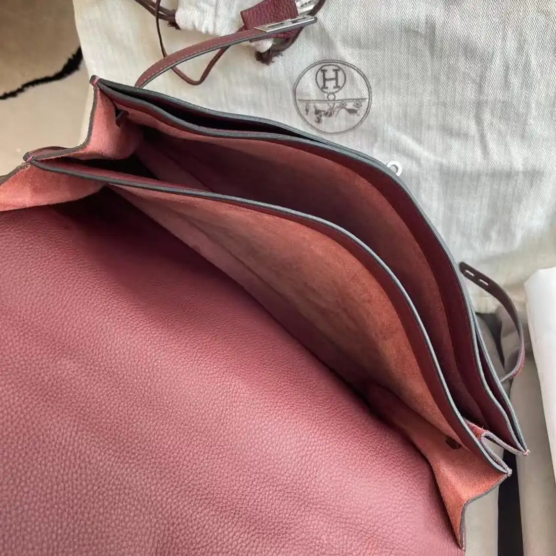 Hermes Hermes Kelly Depeches 38 Hermes red Togo cowhide leather Kelly handbag silver ha Size ONE SIZE - 7 Thumbnail