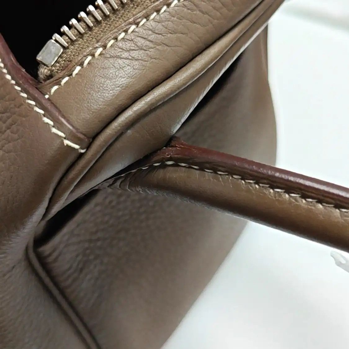 Hermes Hermes Lindy 30 Etoupe Clemence cowhide leather Lindy bag shoulder bag handbag s Size ONE SIZE - 10 Thumbnail