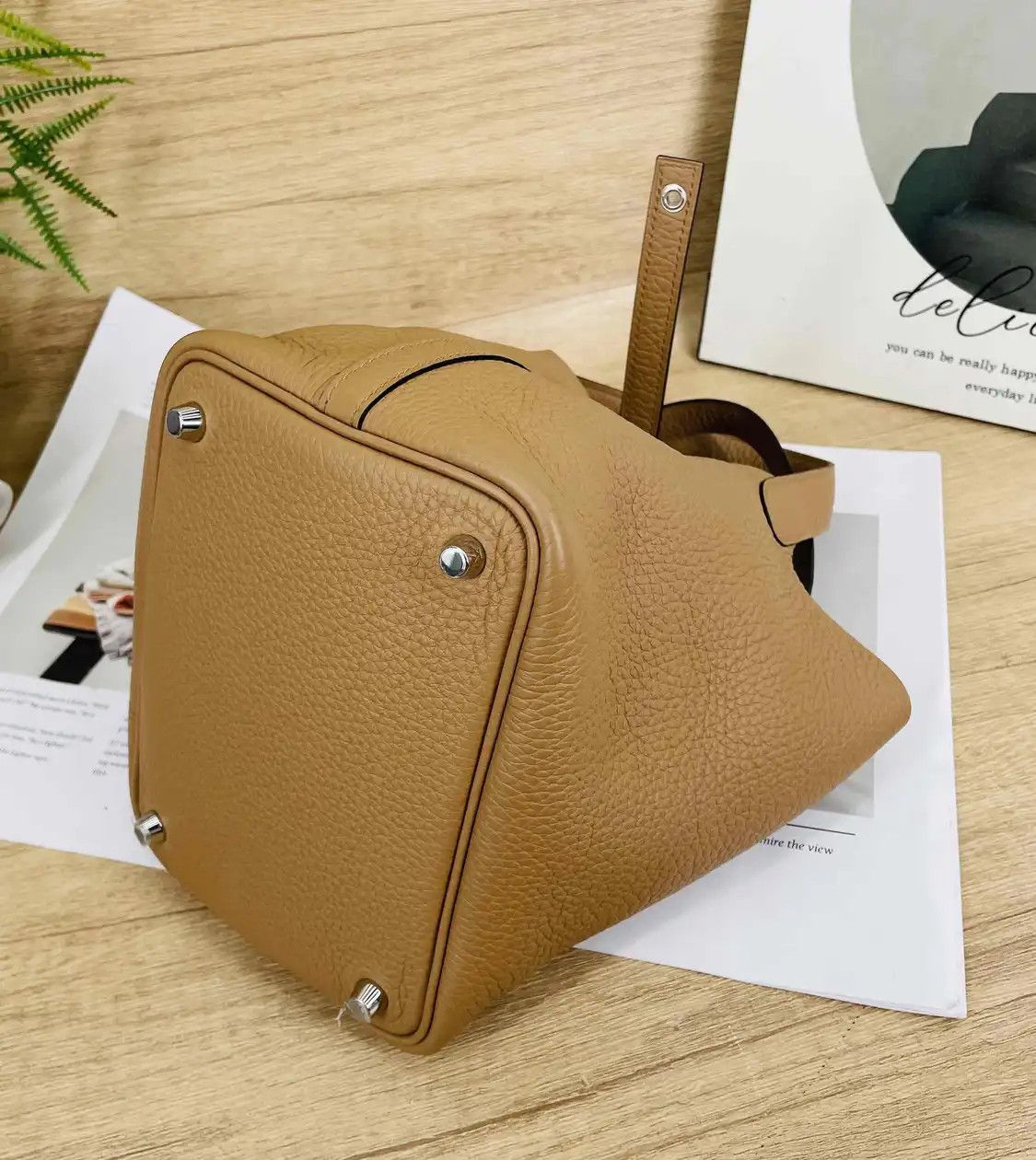 Hermes Hermes Picotin Lock 18 Masala Chai Clemence cowhide leather picotin handbag silv Size ONE SIZE - 4 Thumbnail