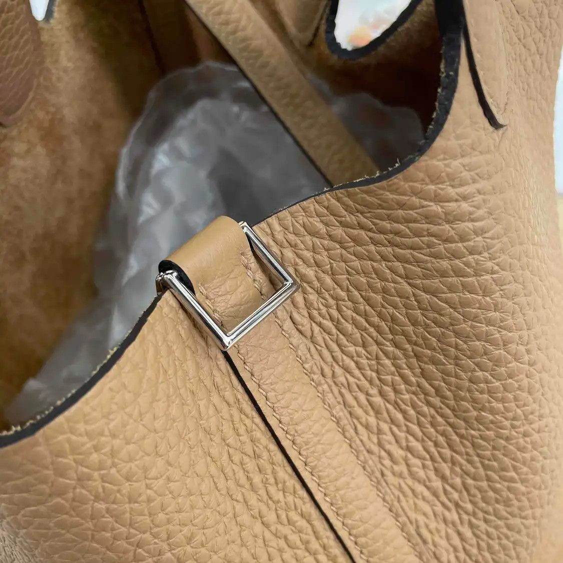 Hermes Hermes Picotin Lock 18 Masala Chai Clemence cowhide leather picotin handbag silv Size ONE SIZE - 11 Thumbnail