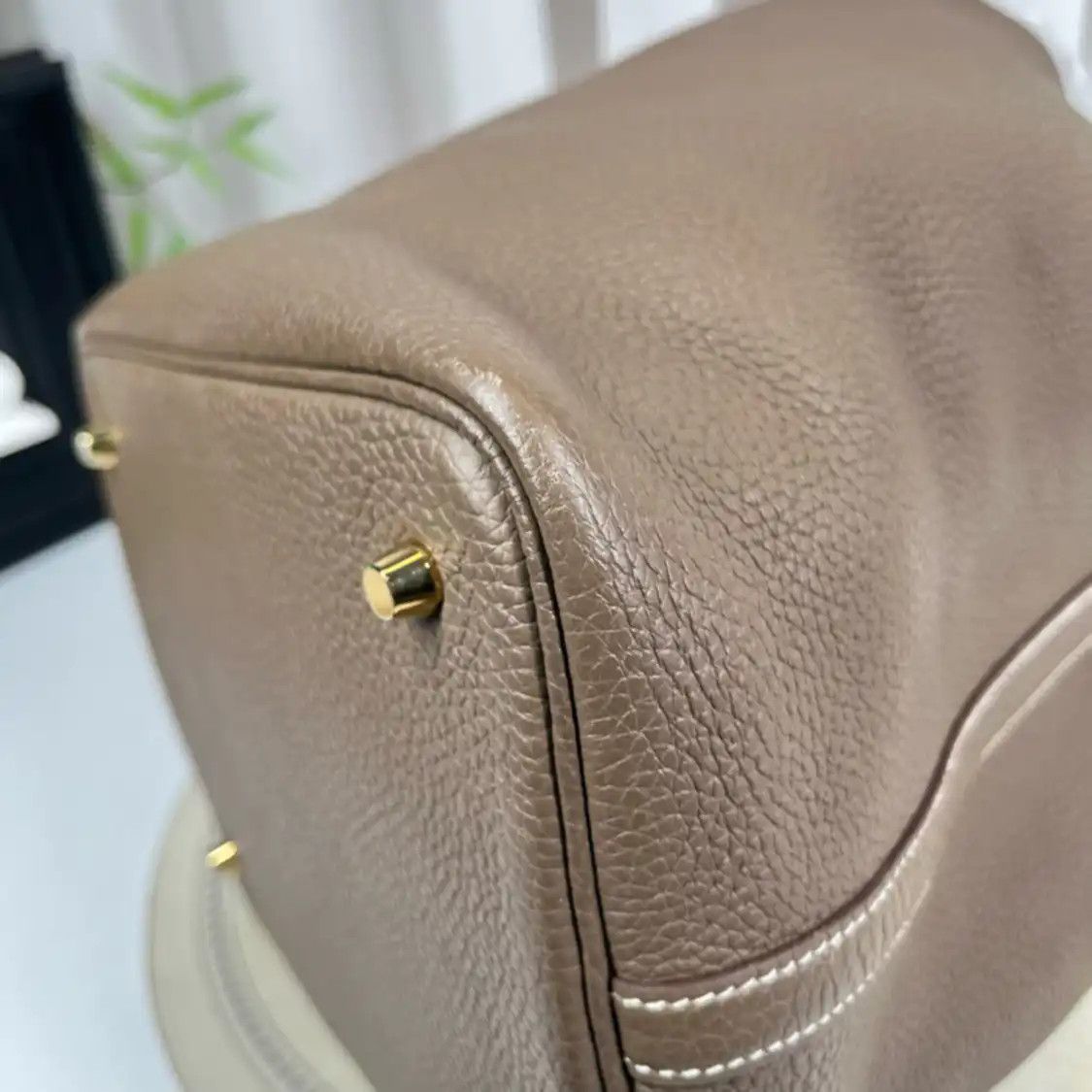 Hermes Hermes Picotin Lock 22 Dove Grey Clemence cowhide leather picotin handbag silver Size ONE SIZE - 6 Thumbnail