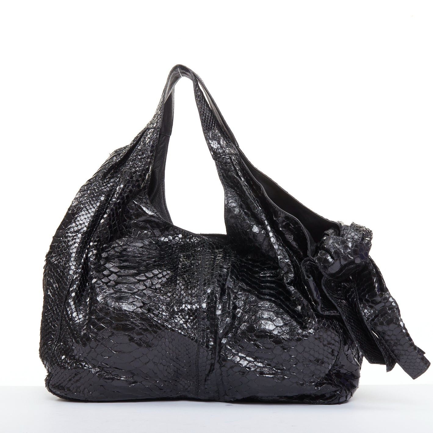 Valentino VALENTINO black shiny snakeskin leather bow side shoulder hobo bag Size ONE SIZE - 5 Thumbnail
