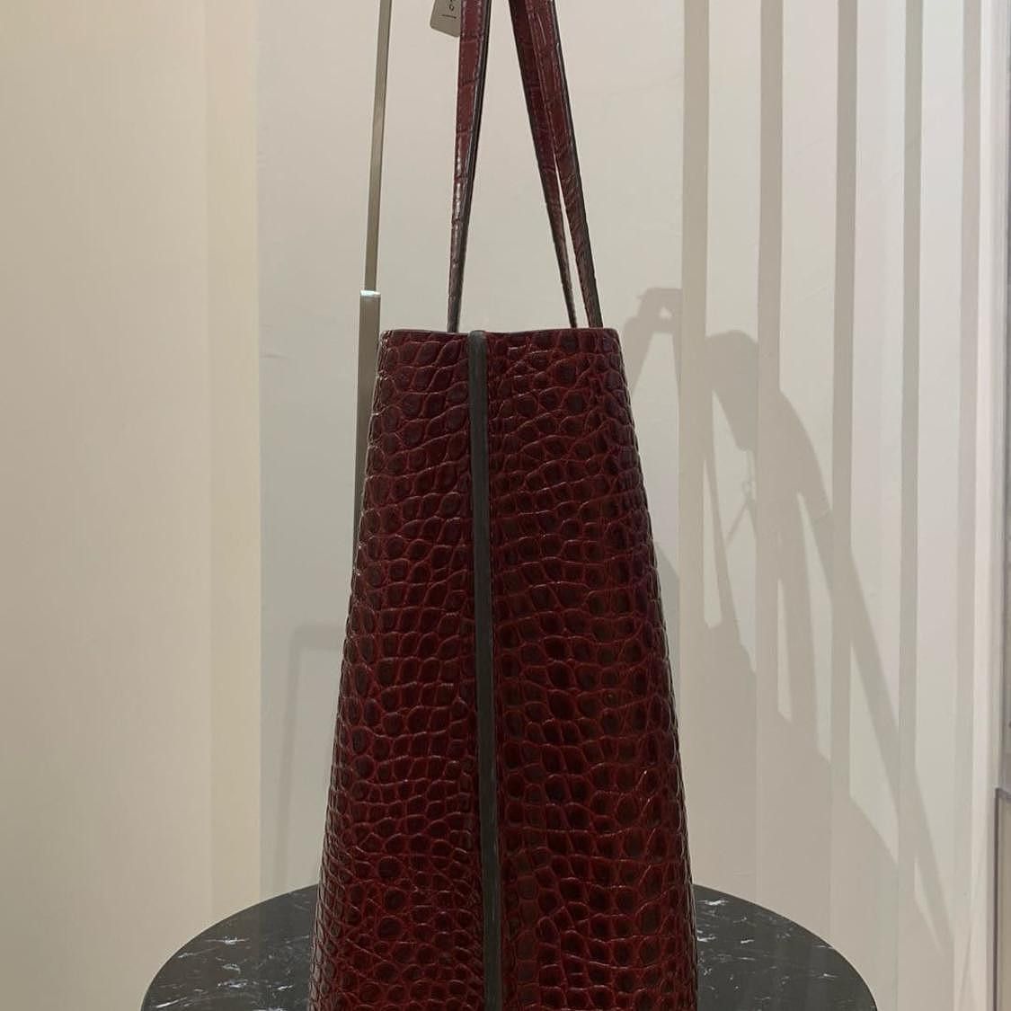 Tory Burch Tory Burch Perry Crocodile Embossed Tote Bag One Size Size ONE SIZE - 3 Thumbnail