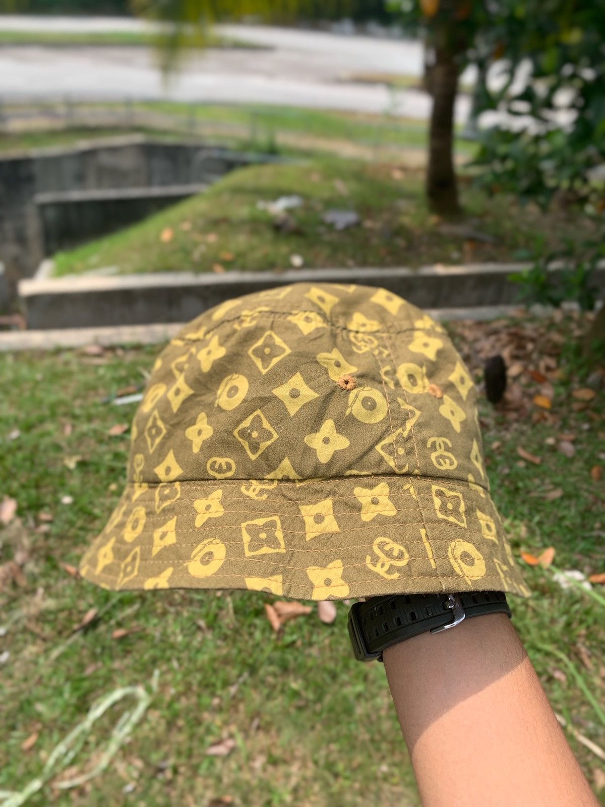 Stussy monogram bucket hat deals