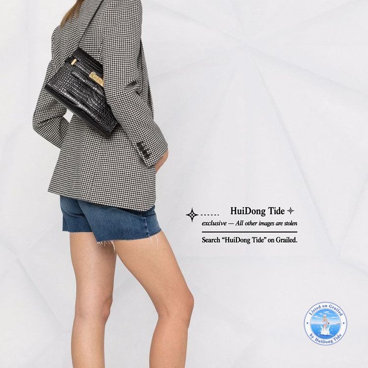 Saint Laurent Paris Saint Laurent Manhattan Crocodile Embossed Leather Bag Size ONE SIZE - 11 Thumbnail