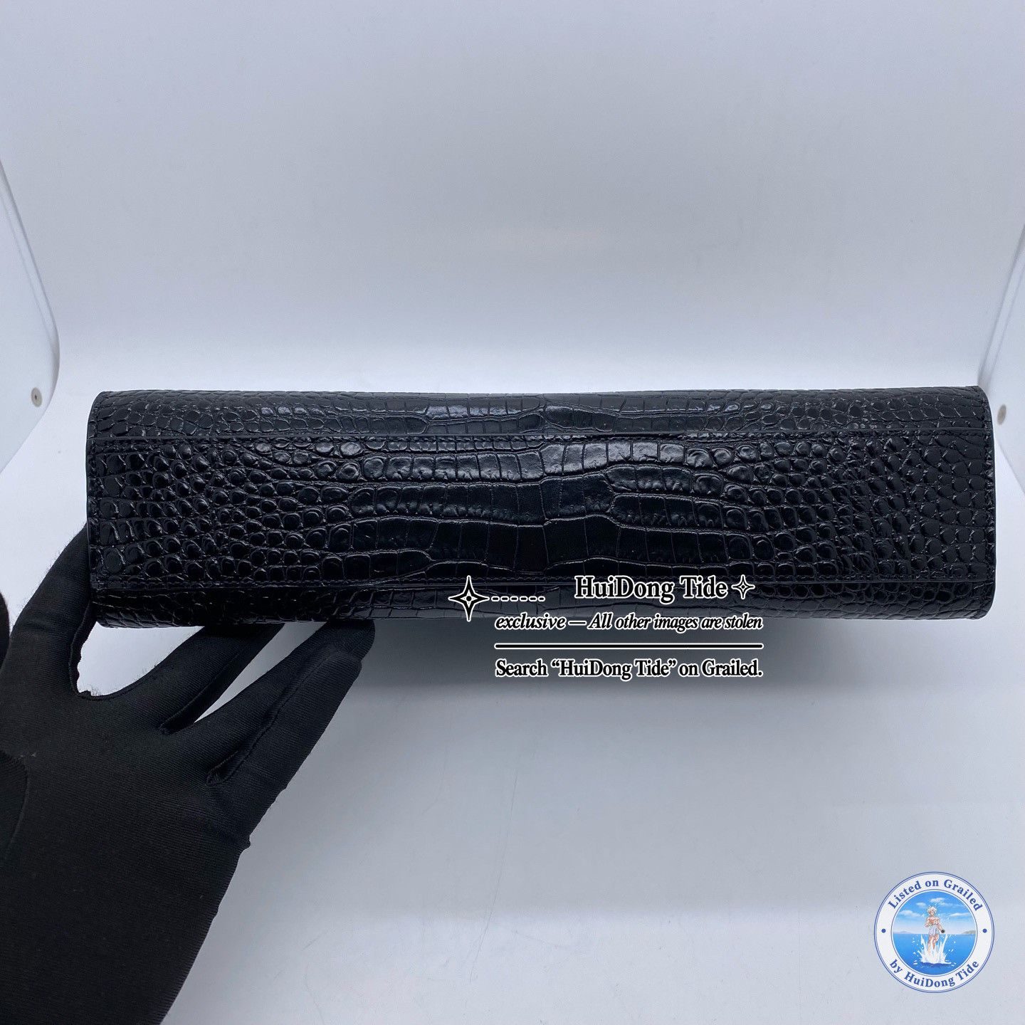 Saint Laurent Paris Saint Laurent Manhattan Crocodile Embossed Shoulder Bag Size ONE SIZE - 3 Thumbnail