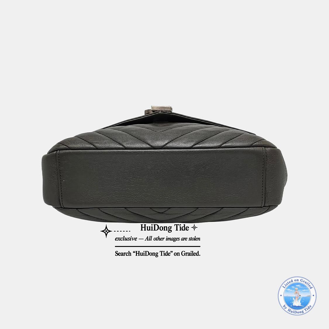 Saint Laurent Paris Saint Laurent College Chevron Leather Bag Size ONE SIZE Size ONE SIZE - 3 Thumbnail