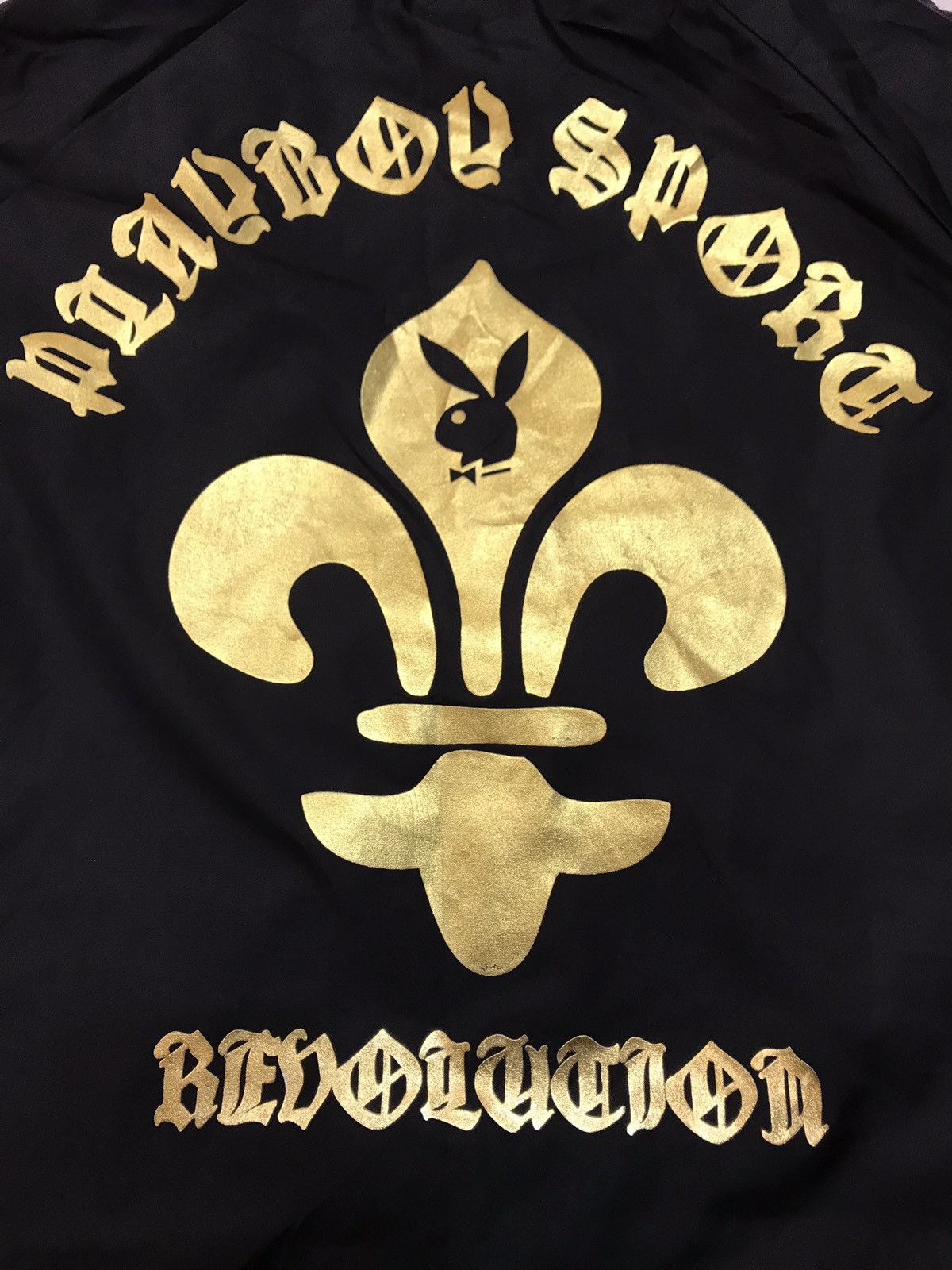 Playboy × Vintage PLAYBOY SPORT GOLD SPELLOUT SIDE TAPE WOMDBREAKER SWEATER Size US L / EU 52-54 / 3 - 10 Thumbnail