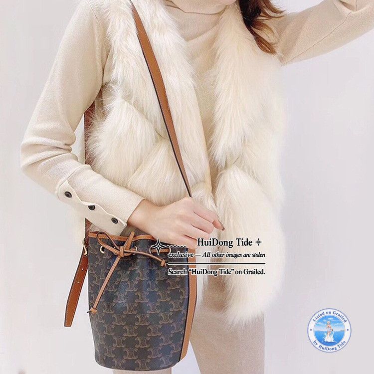 Celine CELINE Triomphe Canvas Bucket Bag Brown Size ONE SIZE - 15 Thumbnail