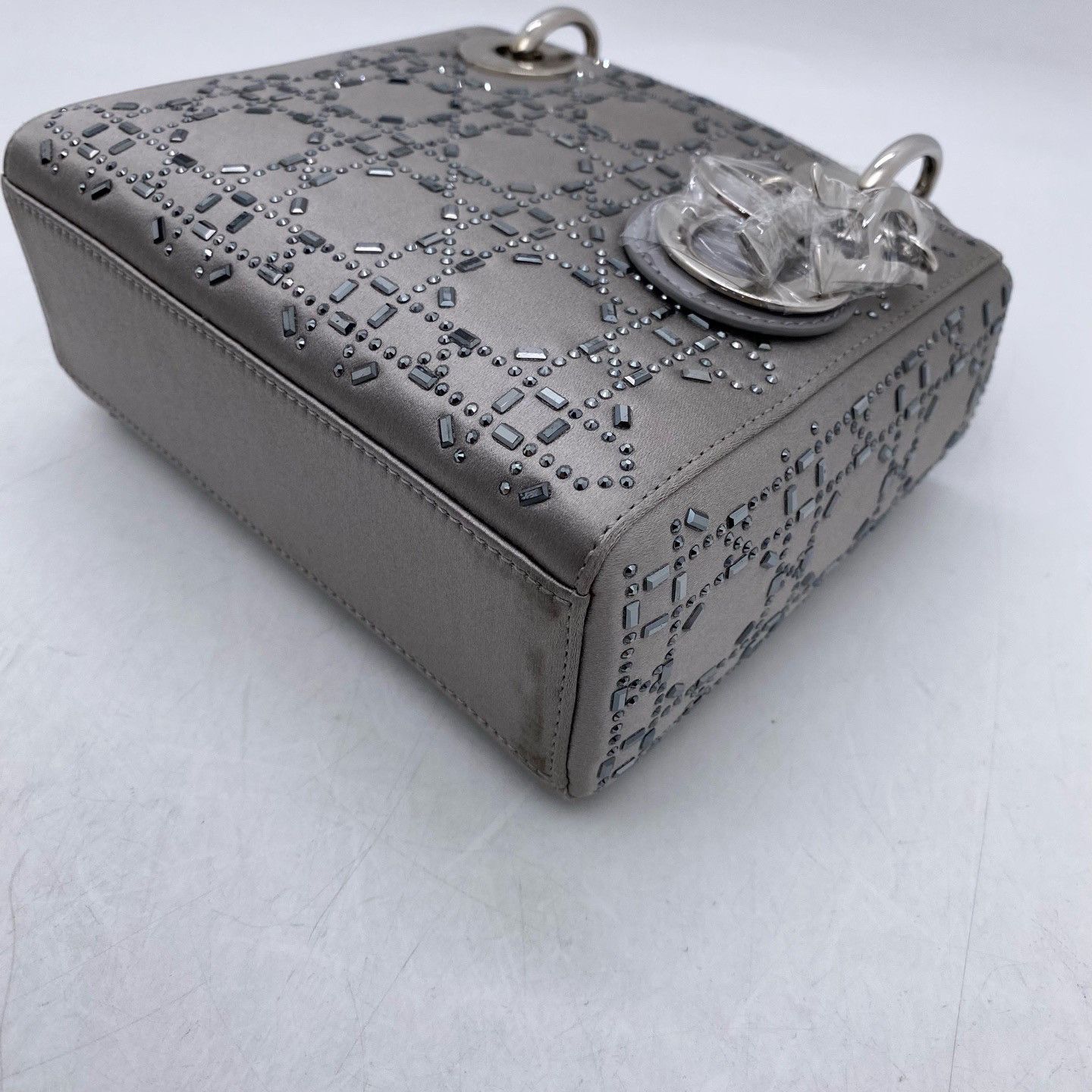Dior Dior Lady Dior Satin Embellished Handle Bag ONE SIZE Size ONE SIZE - 11 Thumbnail