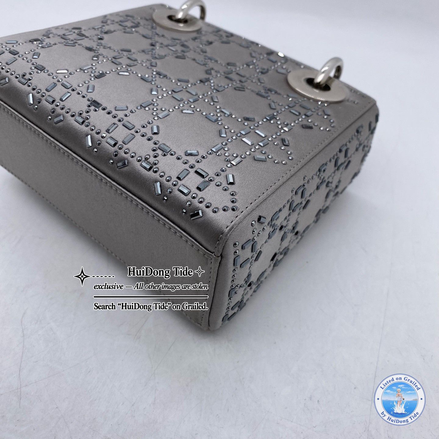 Dior Dior Lady Dior Satin Embellished Handle Bag ONE SIZE Size ONE SIZE - 13 Thumbnail