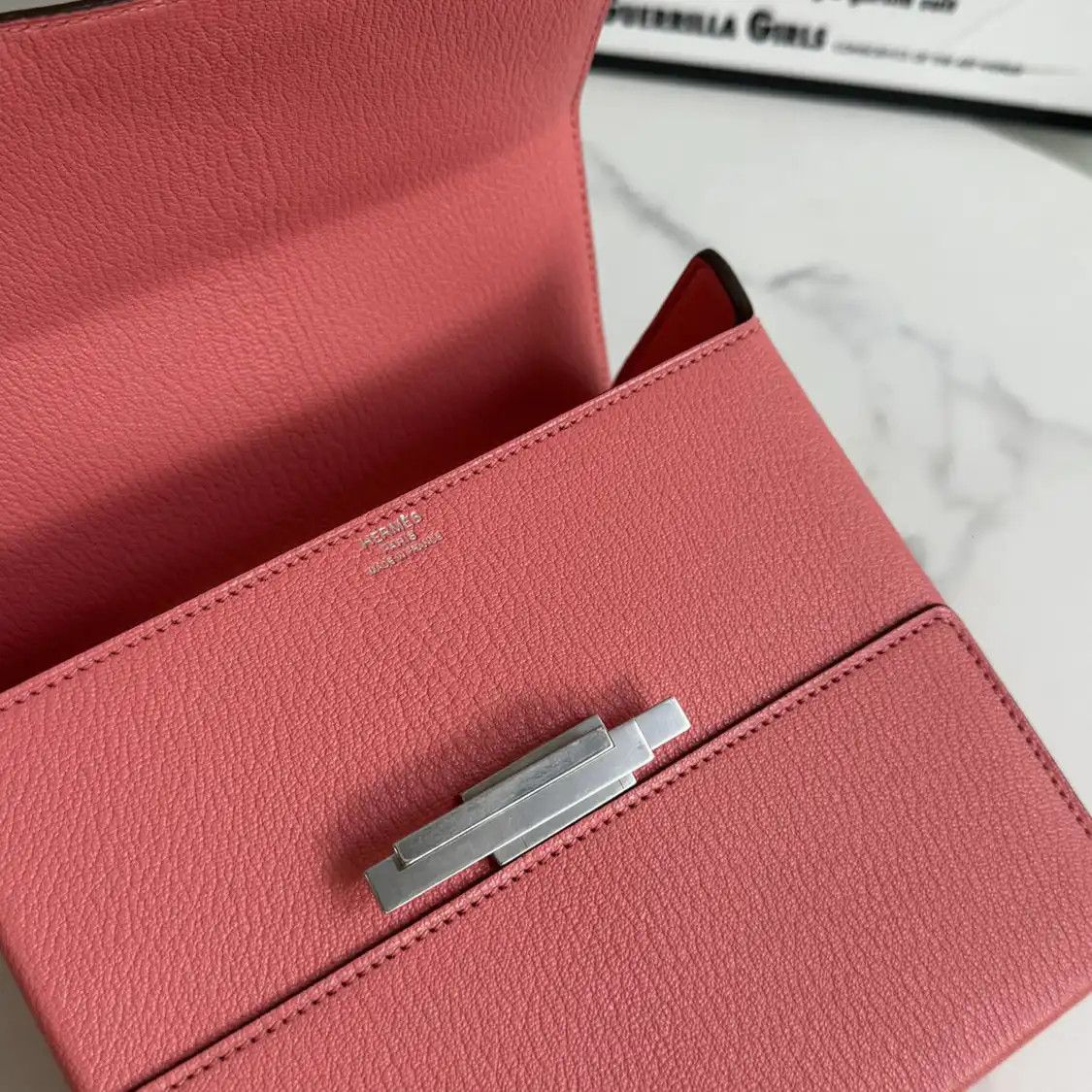 Hermes Hermes Cinhetic Rose Lipstick Chèvre Mysore goatskin shoulder bag silver hardwar Size ONE SIZE - 8 Thumbnail