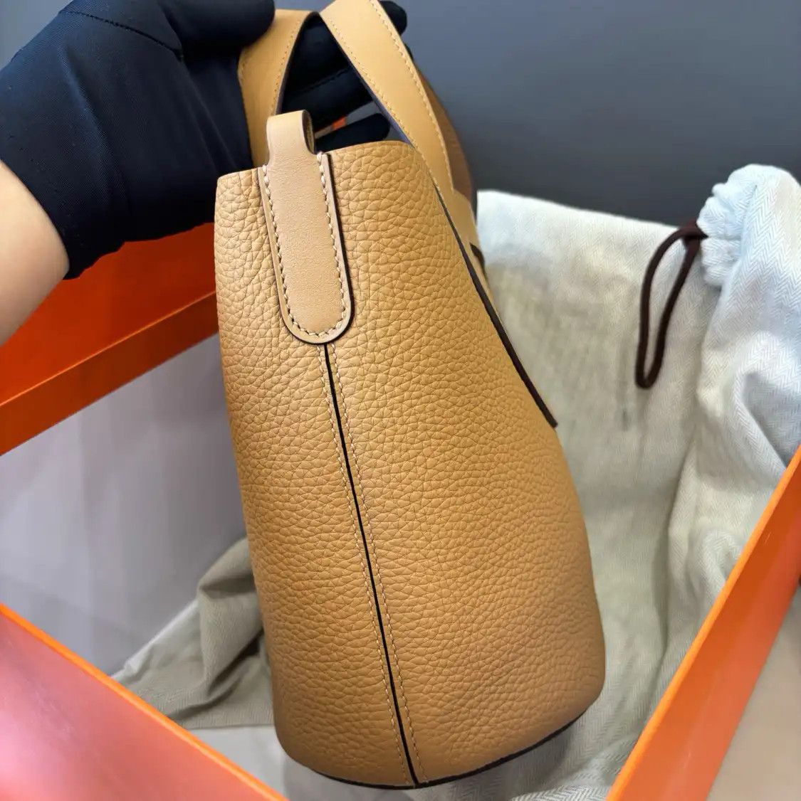 Hermes Hermes In-The-Loop 18 Cookie Clemence cowhide leather Roulis handbag gold hardwa Size ONE SIZE - 3 Thumbnail