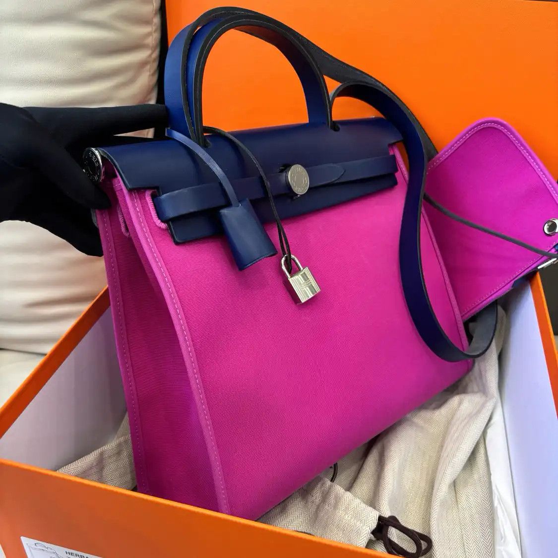 Hermes Hermes Herbag 31 Magnolia Pink canvas crossbody bag silver hardware Z sub-pocket Size ONE SIZE - 2 Thumbnail