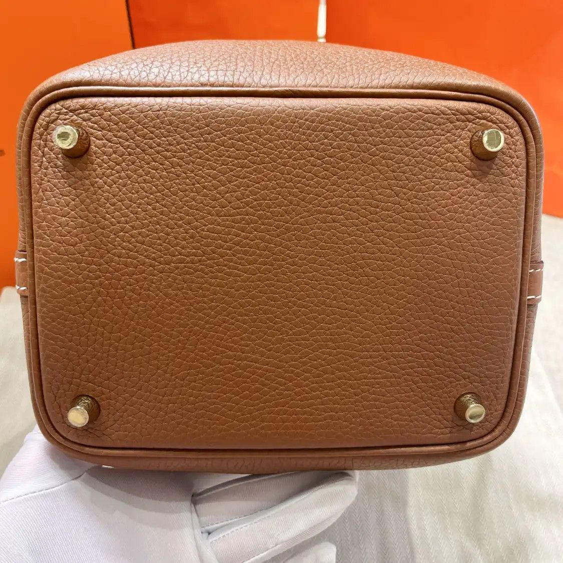 Hermes Hermes Picotin Lock 18 Gold Brown Clemence cowhide leather picotin handbag gold Size ONE SIZE - 5 Thumbnail