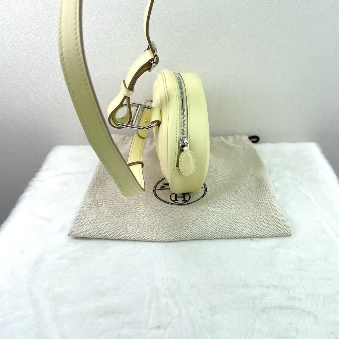 Hermes Hermes In-The-Loop yellow Swift cowhide leather embossed Roulis crossbody bag si Size ONE SIZE - 3 Thumbnail